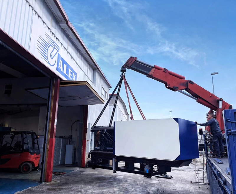 RUEDAS ALEX ADQUIERE UNA MÁQUINA INYECTORA DE ÚLTIMA GENERACIÓN QUE OFRECE UN SERVICIO MÁS RÁPIDO Y FLEXIBLE